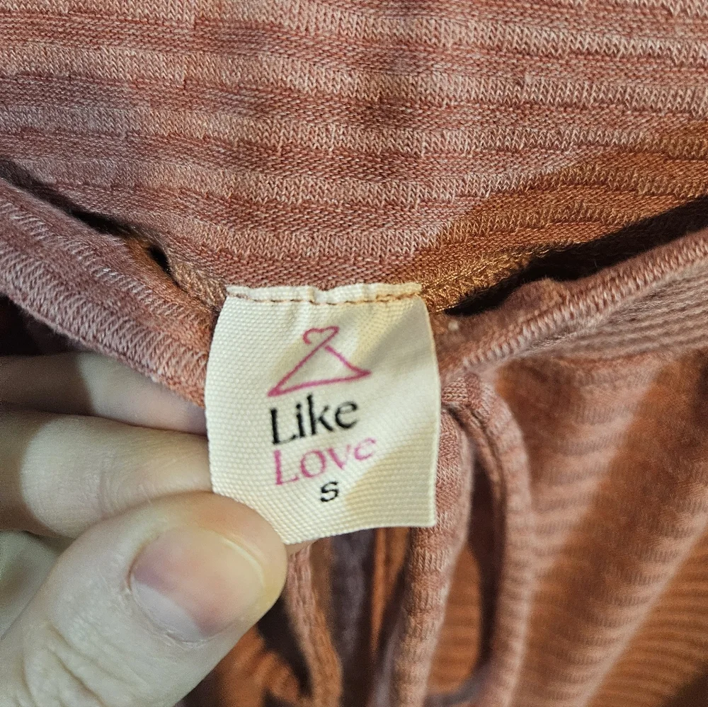 Lounge Set - Picture 9 of 11